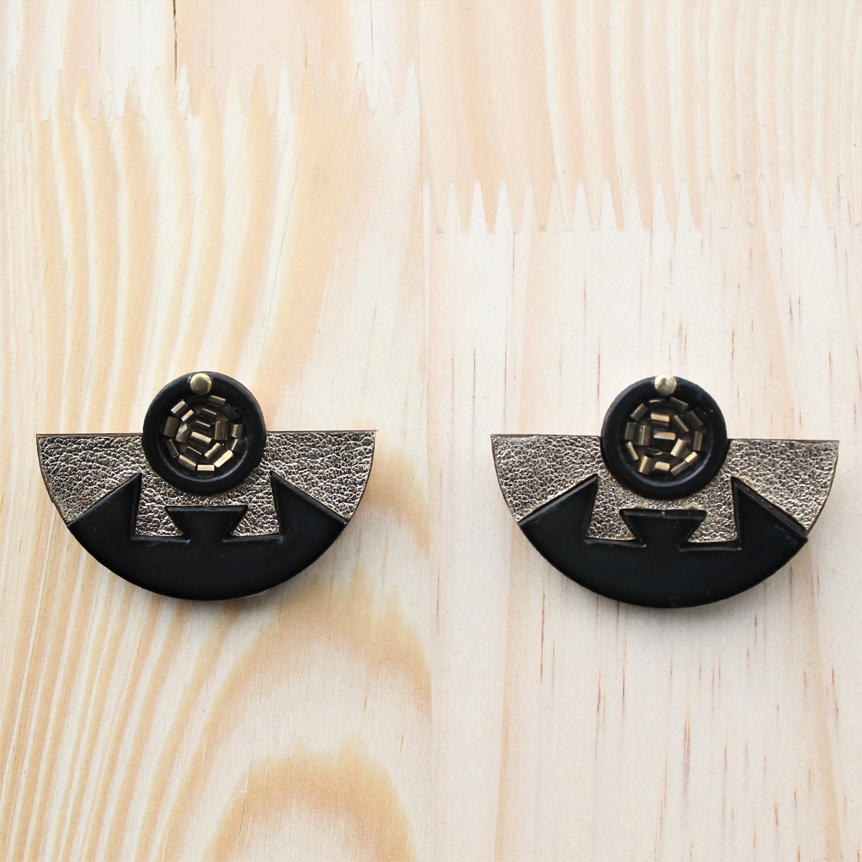 Aztec stud