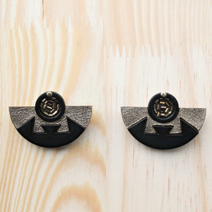 Aztec stud