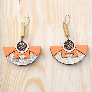 Aztec hanger